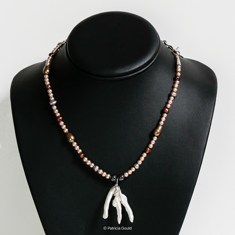 New - Necklace - N12 - Fresh water pearls, glass beads - One of a kind